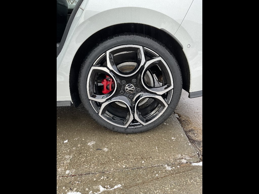 New 2026 Opal White Pearl Volkswagen Autobahn image 11