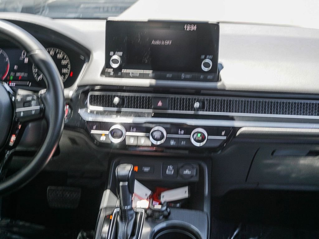 Used 2022 White Honda EX image 15