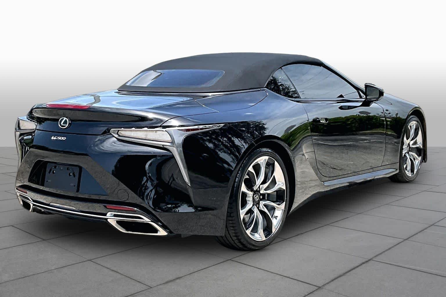 Used 2021 Obsidian Lexus  image 13
