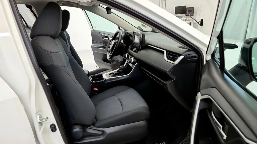 Certified Used 2021 White Toyota XLE image 17