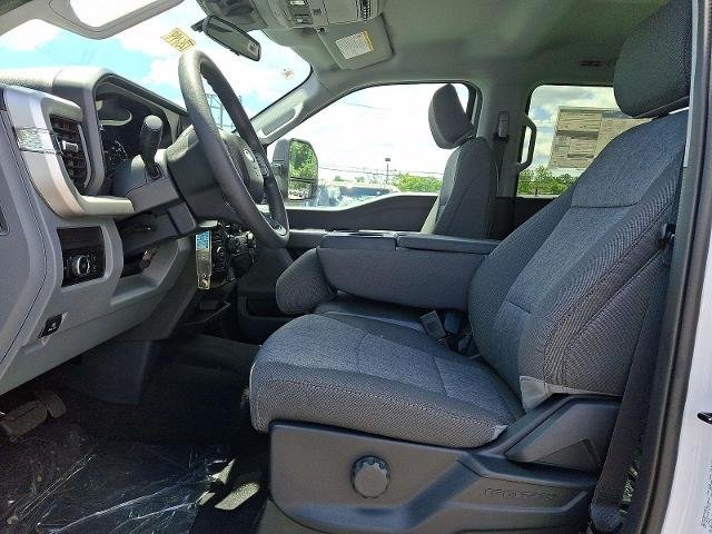 New 2026 Oxford White Ford F-250® XL image 26