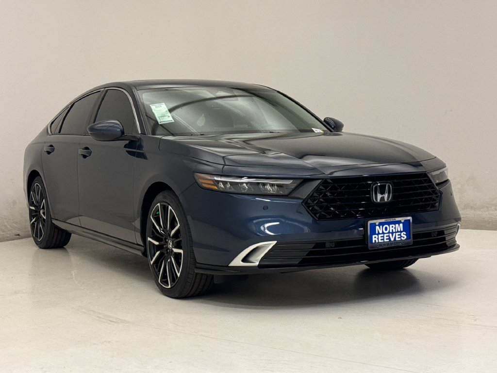 New 2026 Canyon River Blue Metallic Honda Touring image 4