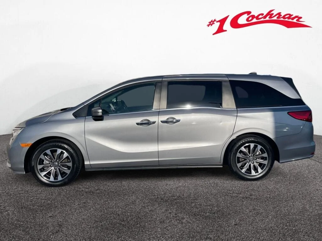 Used 2022 Lunar Silver Metallic Honda EX-L image 24