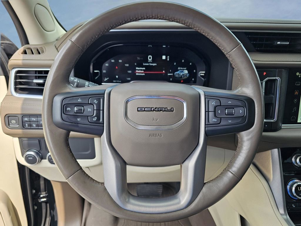 Used 2023 Onyx Black GMC Denali image 22