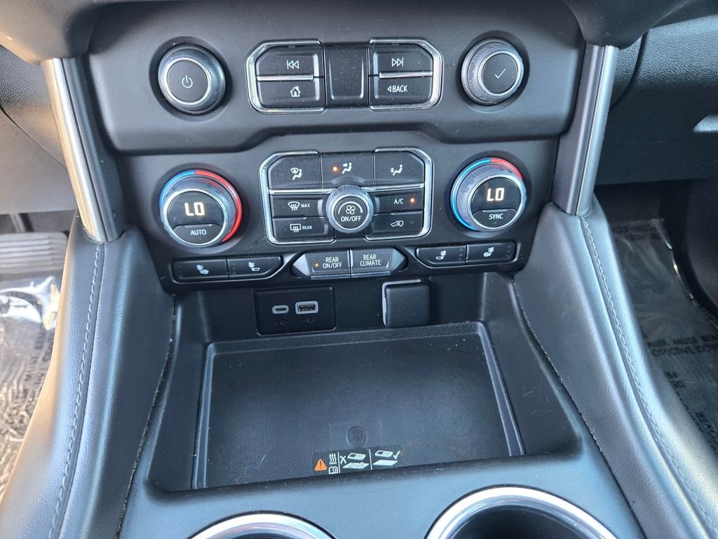 Used 2023 Green Chevrolet LT image 15