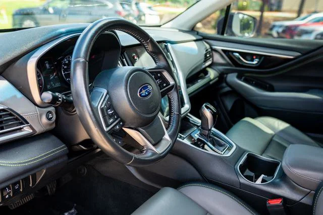 Used 2021 Ice Silver Metallic Subaru Onyx Edition XT image 32