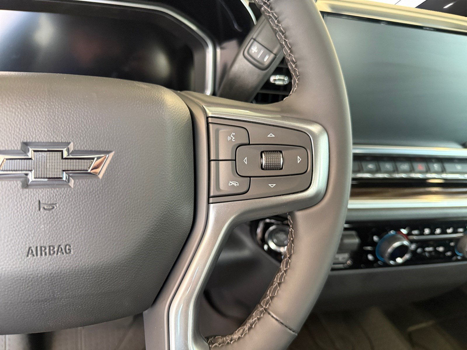 New 2026 Sterling Gray Metallic Chevrolet RST image 25