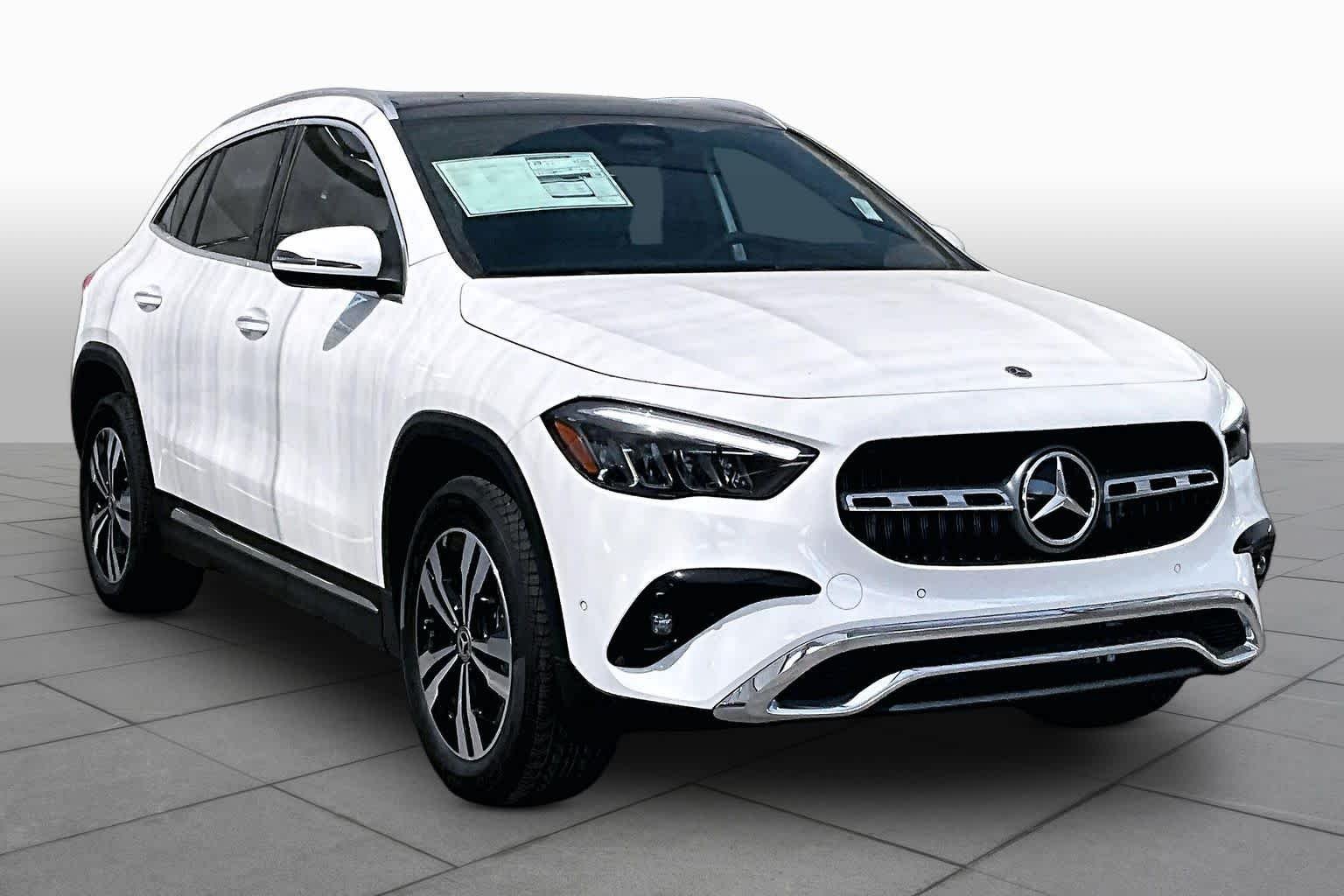 New 2026 Polar White Mercedes-Benz GLA 250 image 2