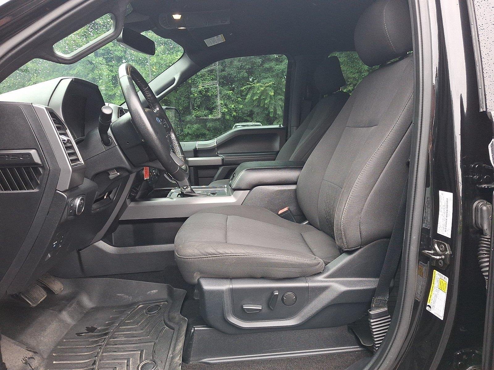 Used 2019  Ford XLT image 13