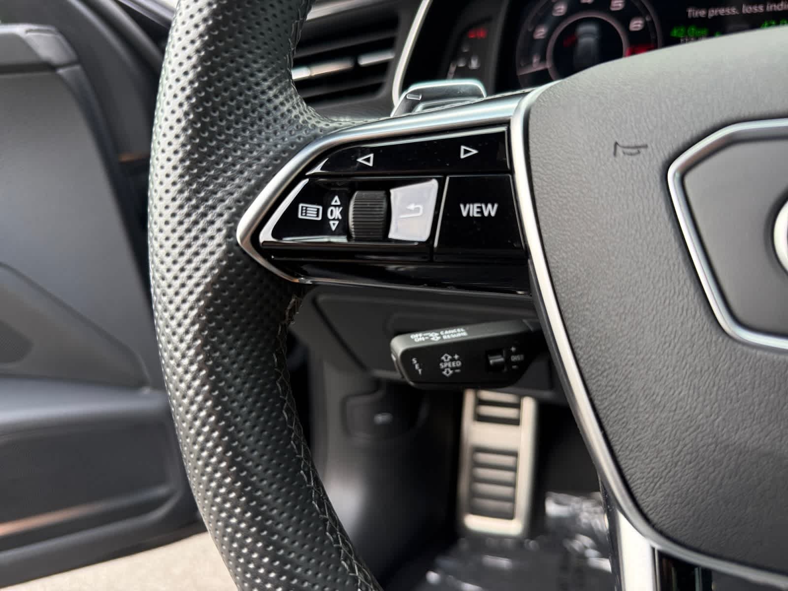 Used 2021 Sebring Black Crystal Effect Audi  image 24