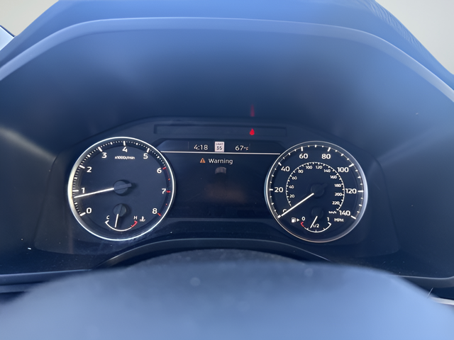 Used 2024 Gray Mitsubishi SE image 15