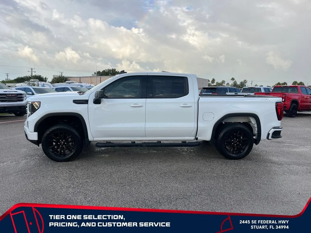 Used 2024 Summit White GMC Elevation image 8