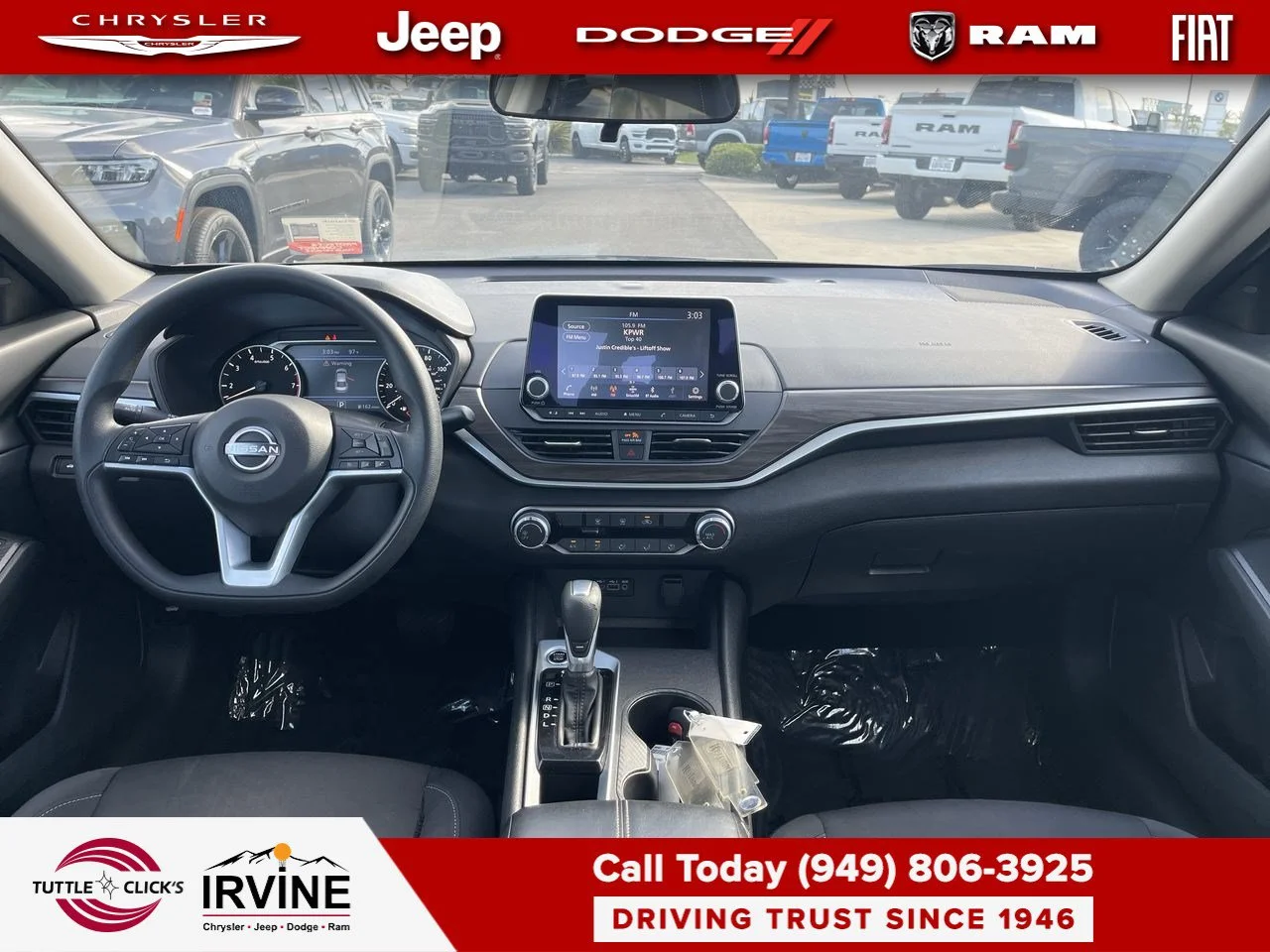 Used 2025 Garnet Pearl Metallic Nissan SV image 21