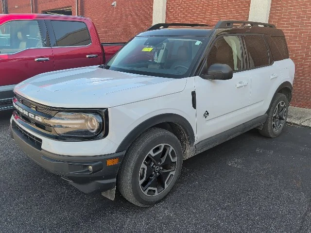 Used 2024 White Ford Outer Banks image 10