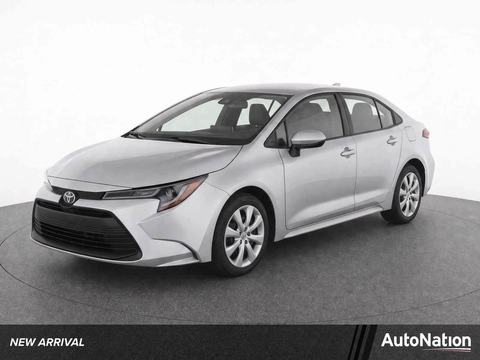 Used 2023 Classic Silver Metallic Toyota LE image 1