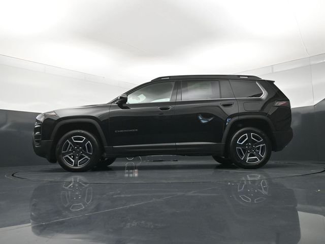 New 2026 Diamond Black Crystal Pearl-Coat Exterior Paint Jeep Limited image 21