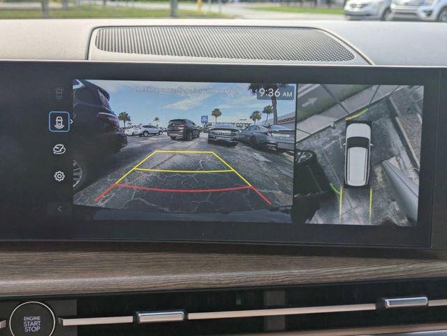 New 2024 Black Hyundai Limited FWD image 25