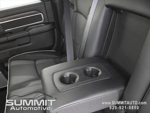 New 2026 Granite Crystal Metallic Clear-Coat Exterior Paint RAM LARAMIE image 39