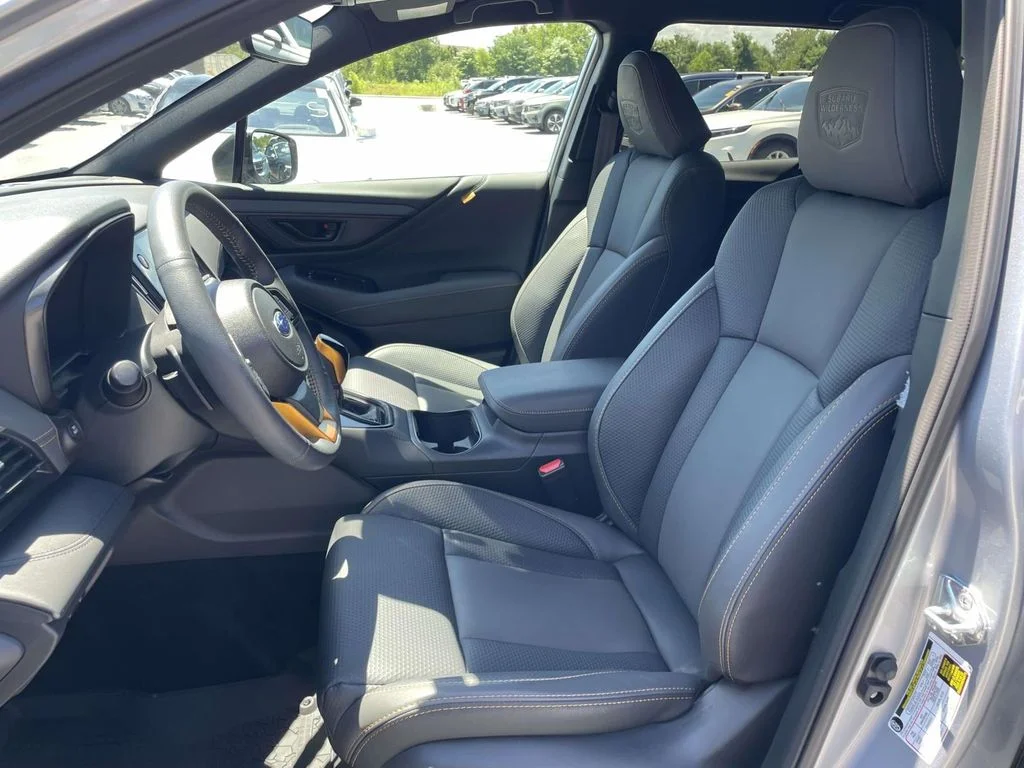 Used 2024 Ice Silver Metallic Subaru Wilderness image 8
