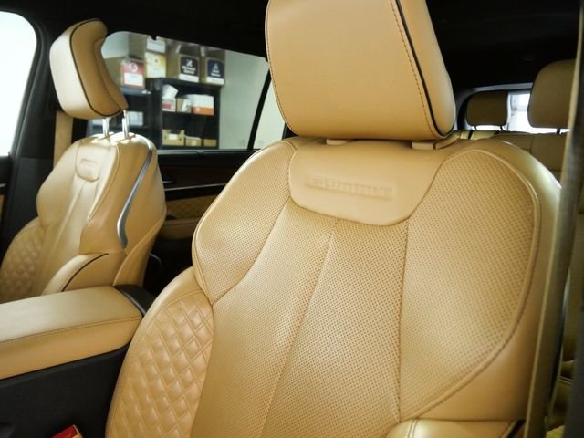 Certified Used 2023 Gray Jeep Summit image 19