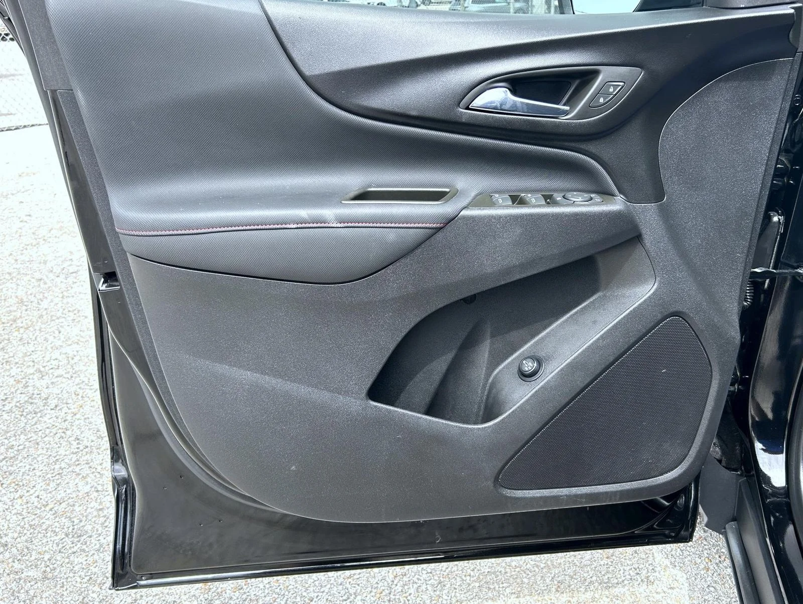 2023 Chevrolet Equinox RS - Photo 9