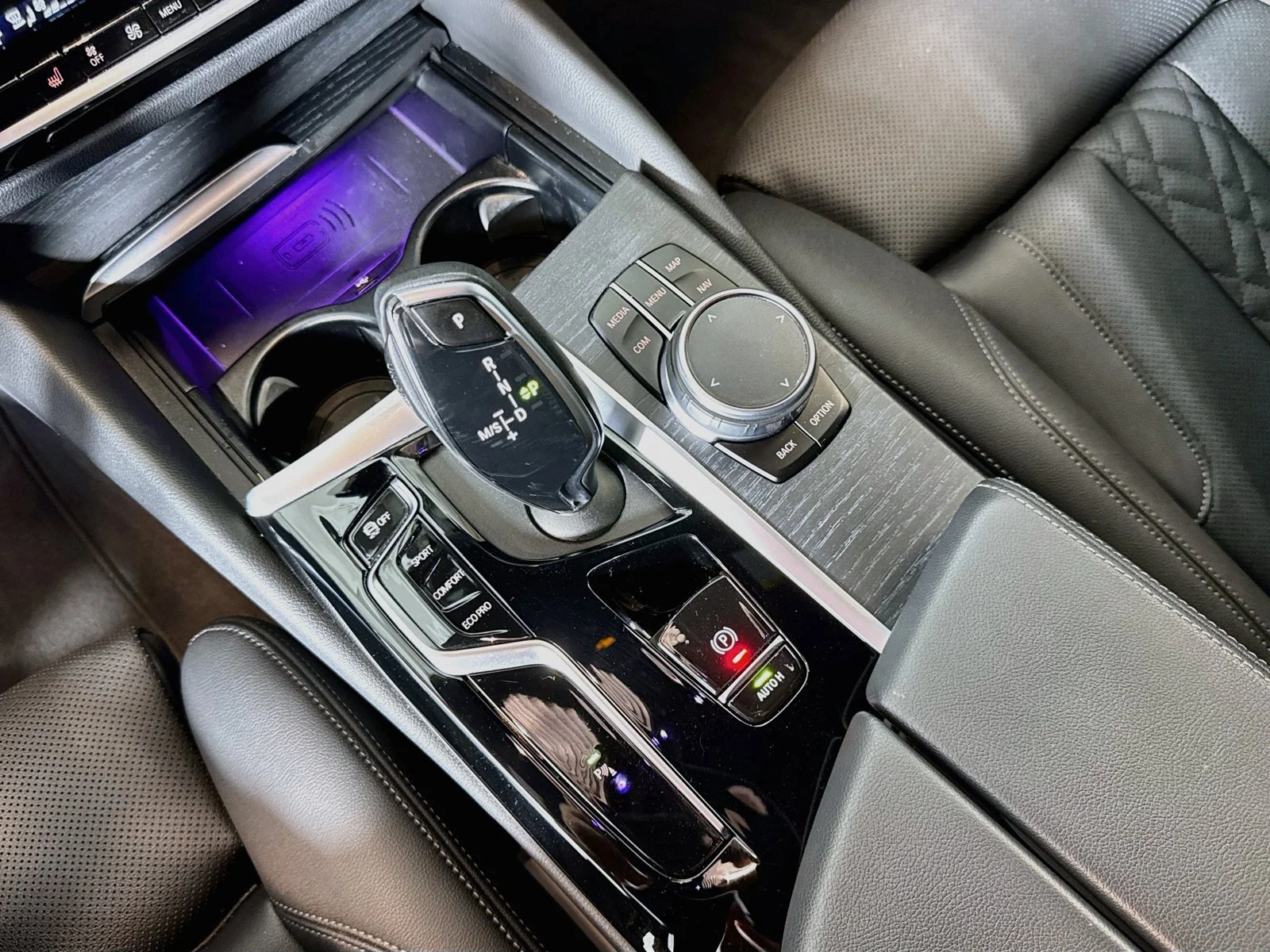 Used 2023 Mineral White Metallic BMW 530i image 19