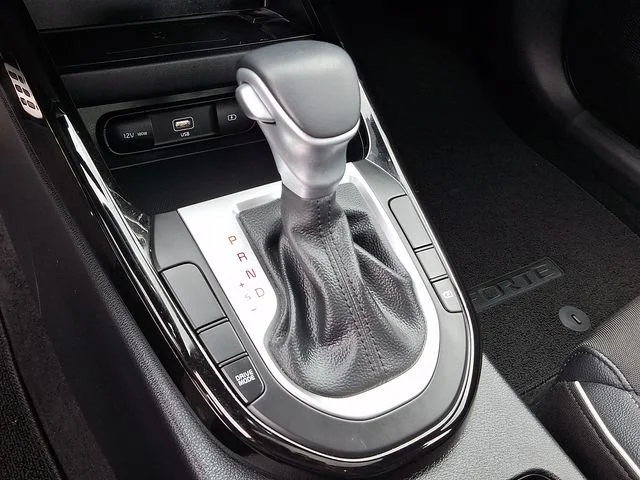 Used 2024 Black Kia GT-Line image 16