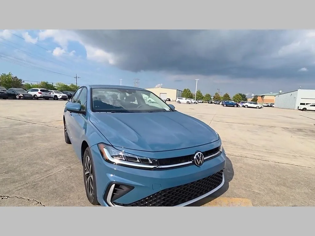 New 2026 Blue Volkswagen 1.5T S image 43