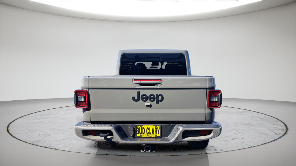Used 2022 Gray Jeep High Altitude image 6