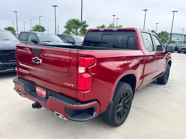 Used 2025 Red Chevrolet RST image 6