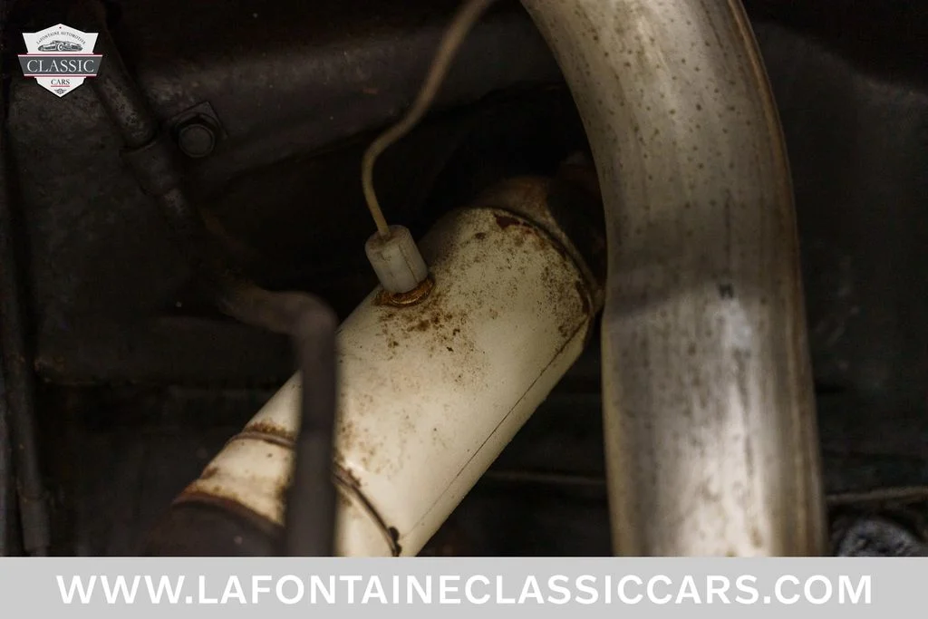 Used 1968 Red Ford Fastback image 103