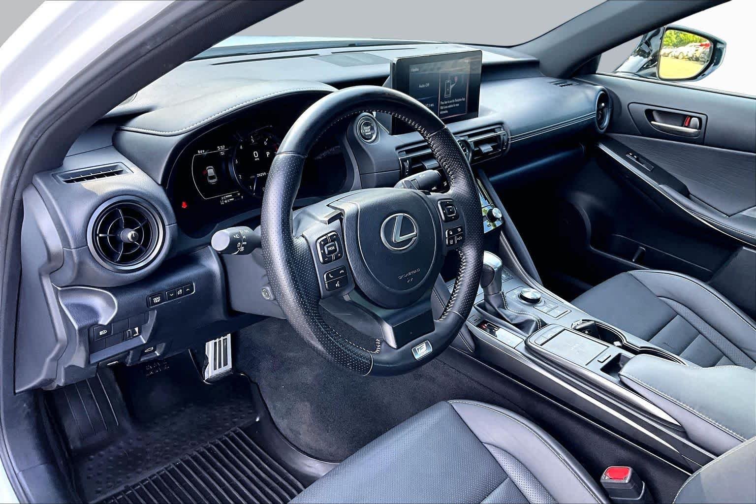 Used 2023 Ultra White Lexus F SPORT image 17