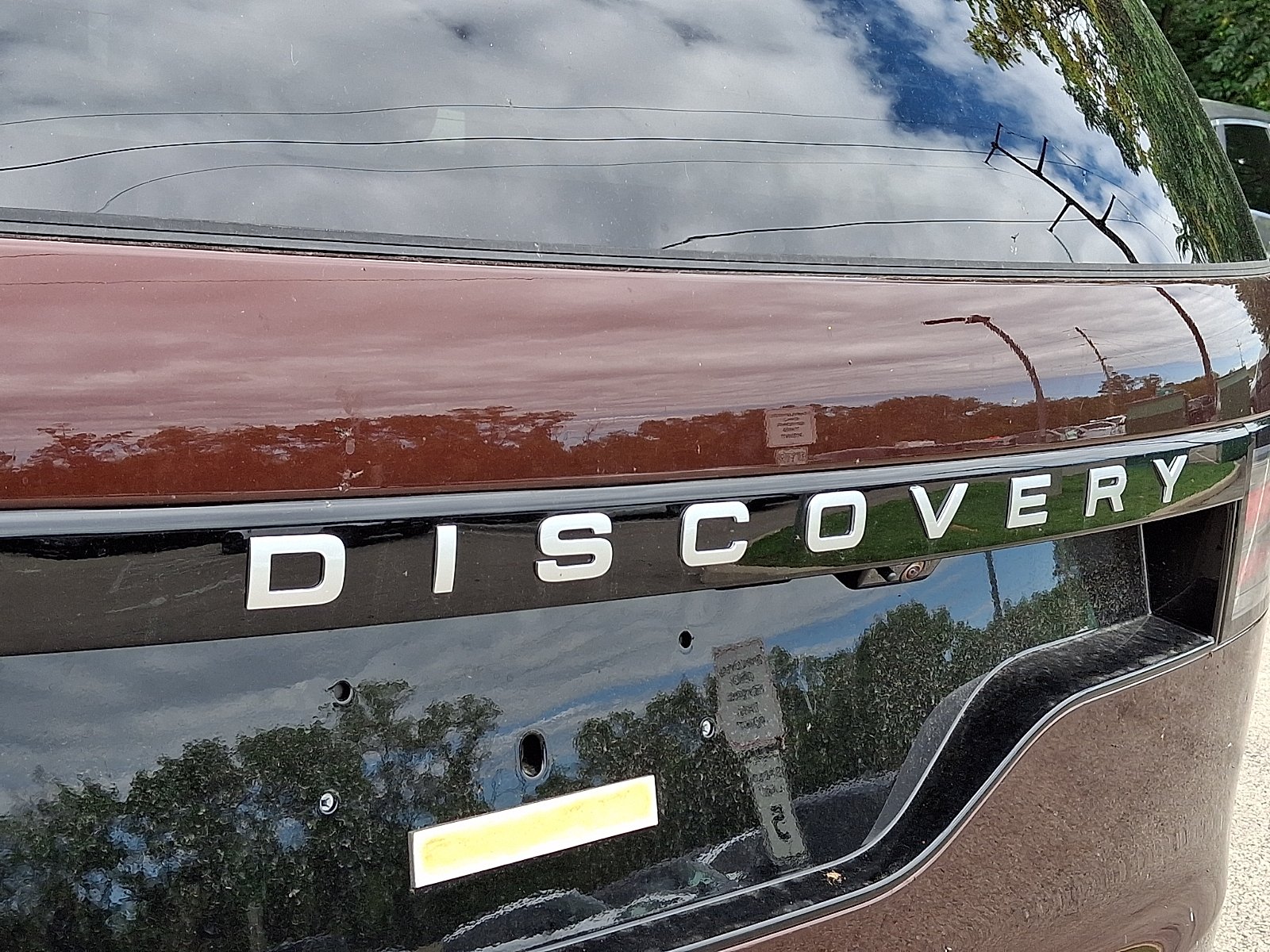 New 2026 Sedona Red Land Rover Gemini Edition image 18