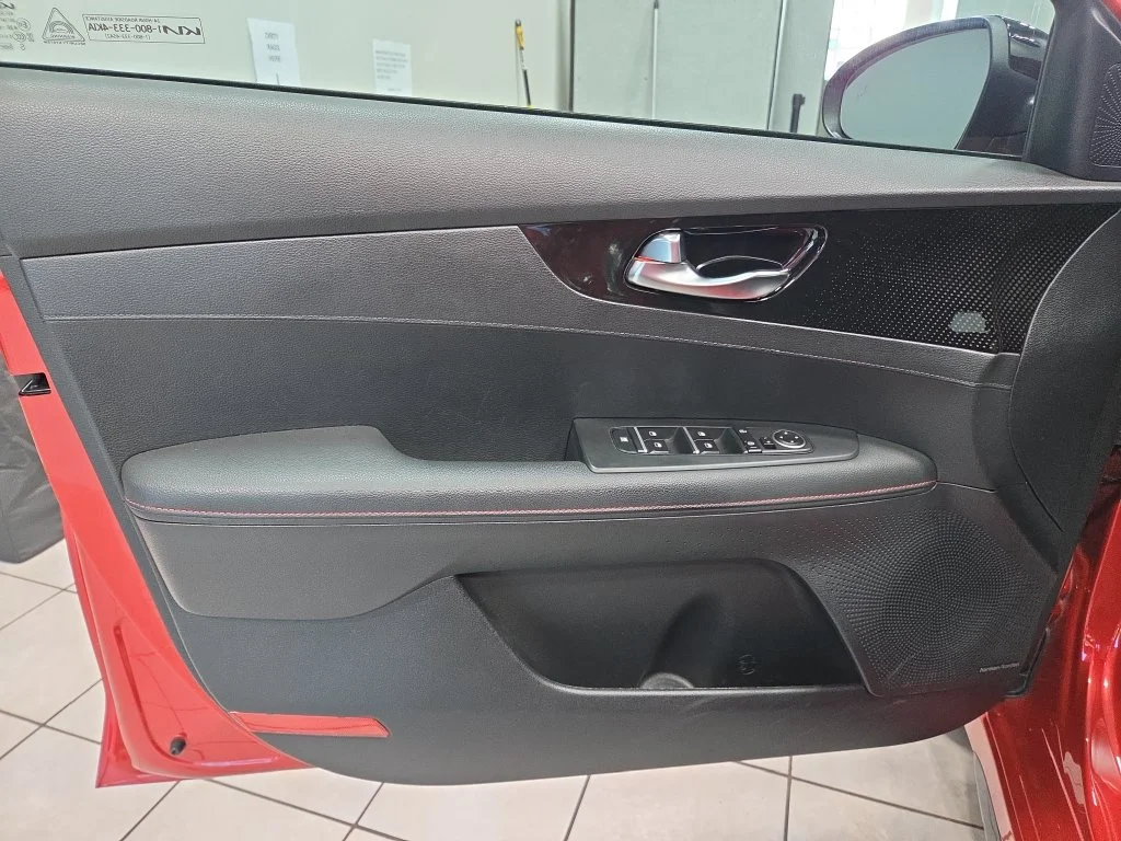 Used 2023 Red Kia GT image 31