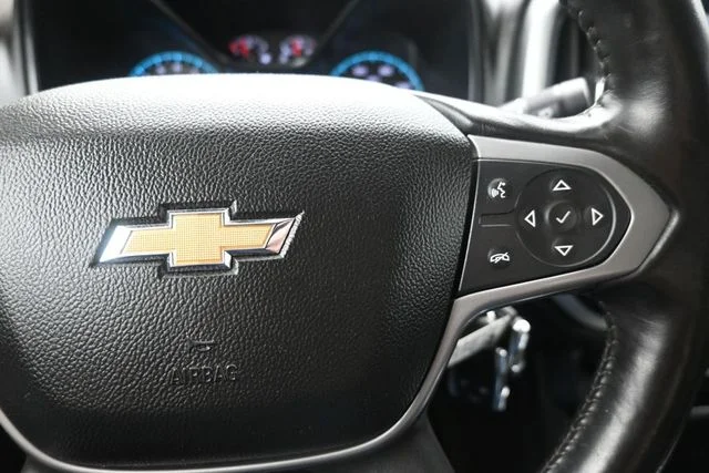 Used 2018 White Chevrolet ZR2 image 25