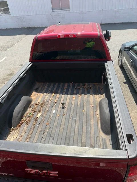 Used 2018 Red GMC SLT image 11