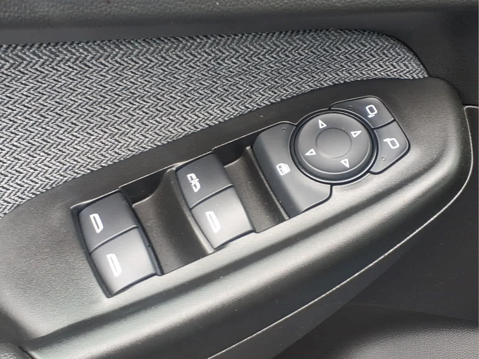 Used 2022 Blue Glow Metallic Chevrolet LT image 18