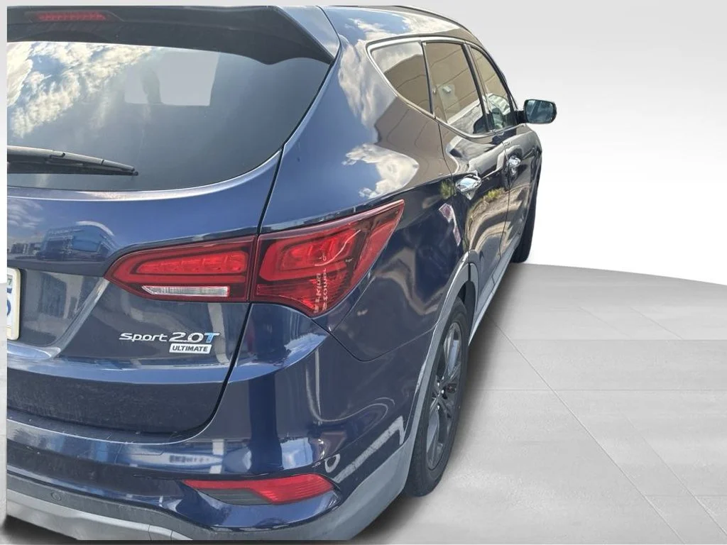 Used 2017 Blue Hyundai 2.0T Ultimate image 4