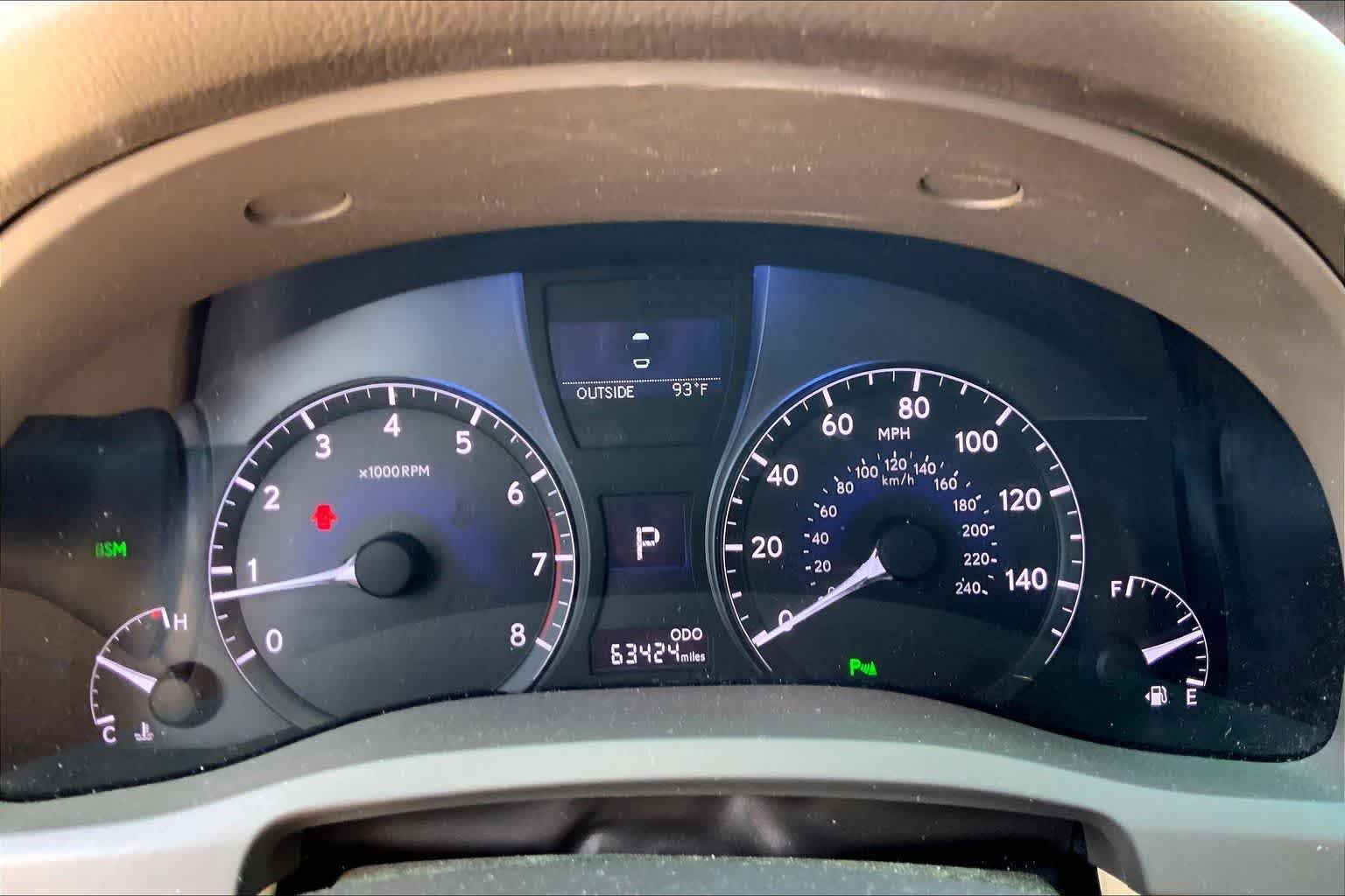 Used 2015 Satin Cashmere Metallic Lexus  image 26