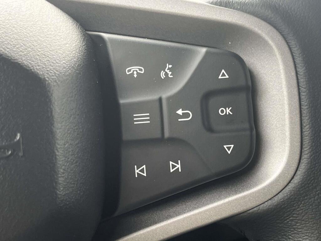 New 2025 Carbonized Gray Metallic Ford Badlands image 30