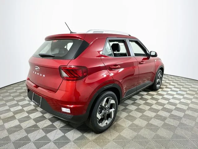 Certified Pre-Owned 2025 Hyundai Venue Limited