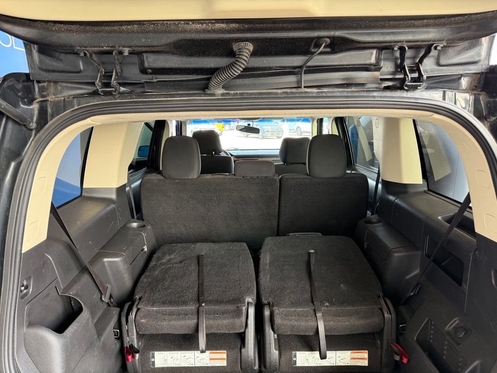 Used 2014 Black Ford SE image 11