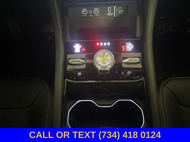 Used 2023 Silver Jeep Overland image 39