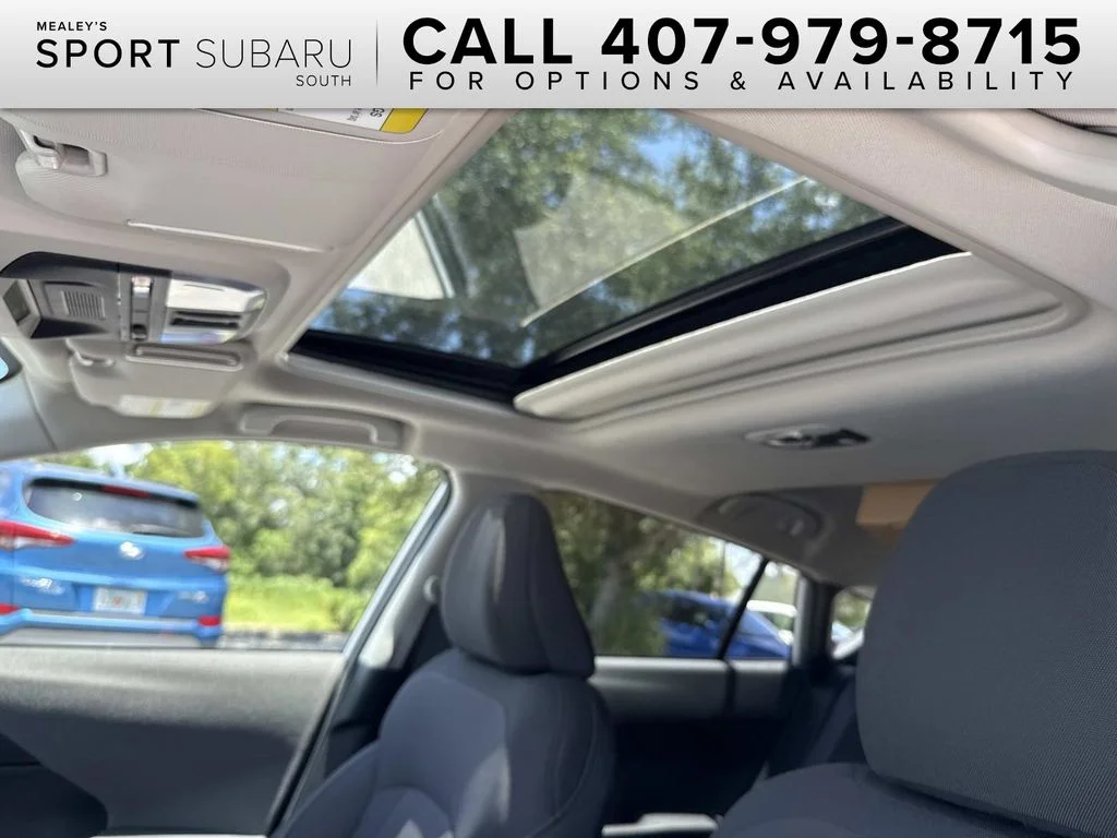 New 2026 CRYSTAL WHITE PEARL Subaru Premium image 25