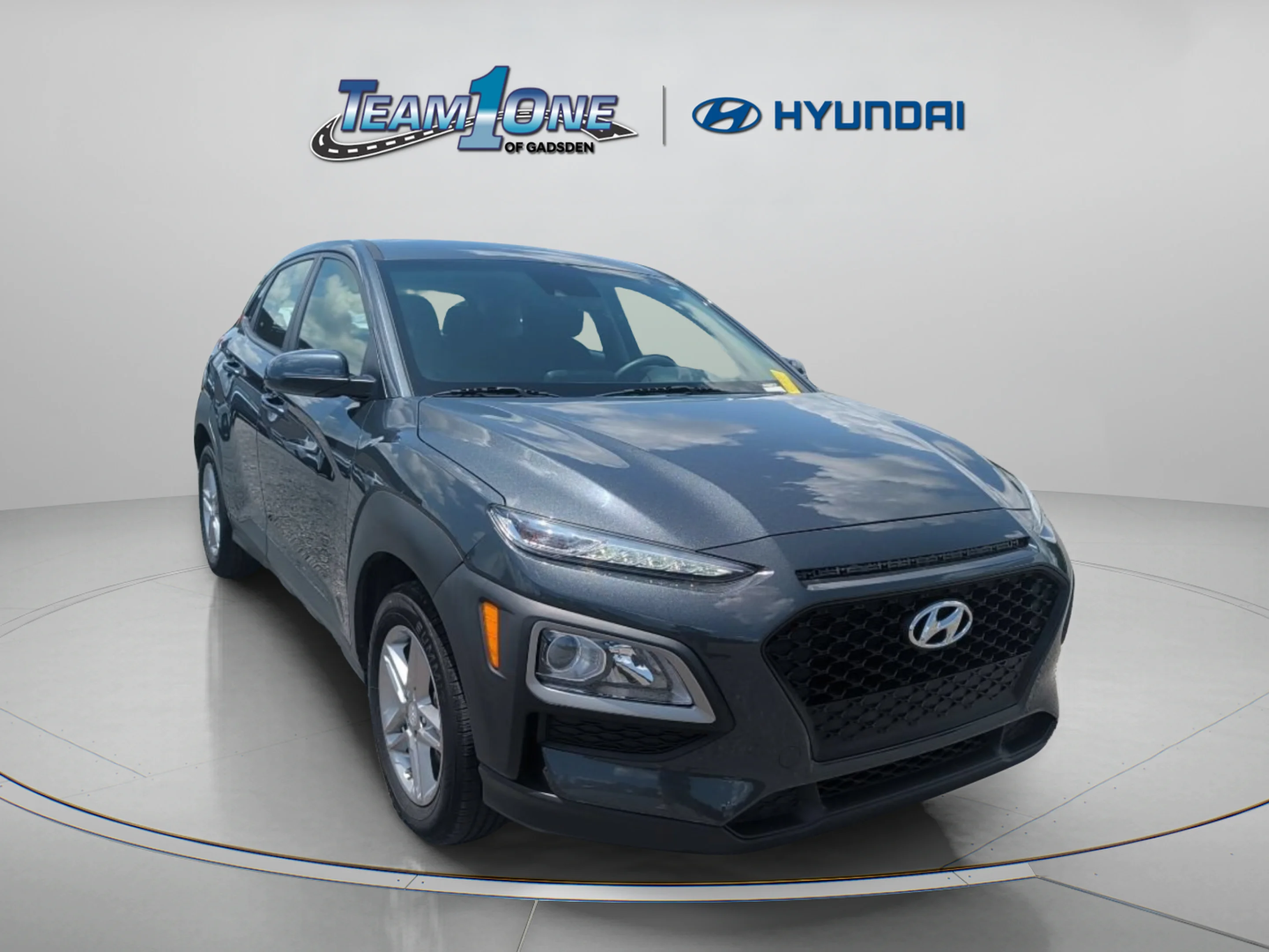Used 2019 Thunder Gray Hyundai SE image 2