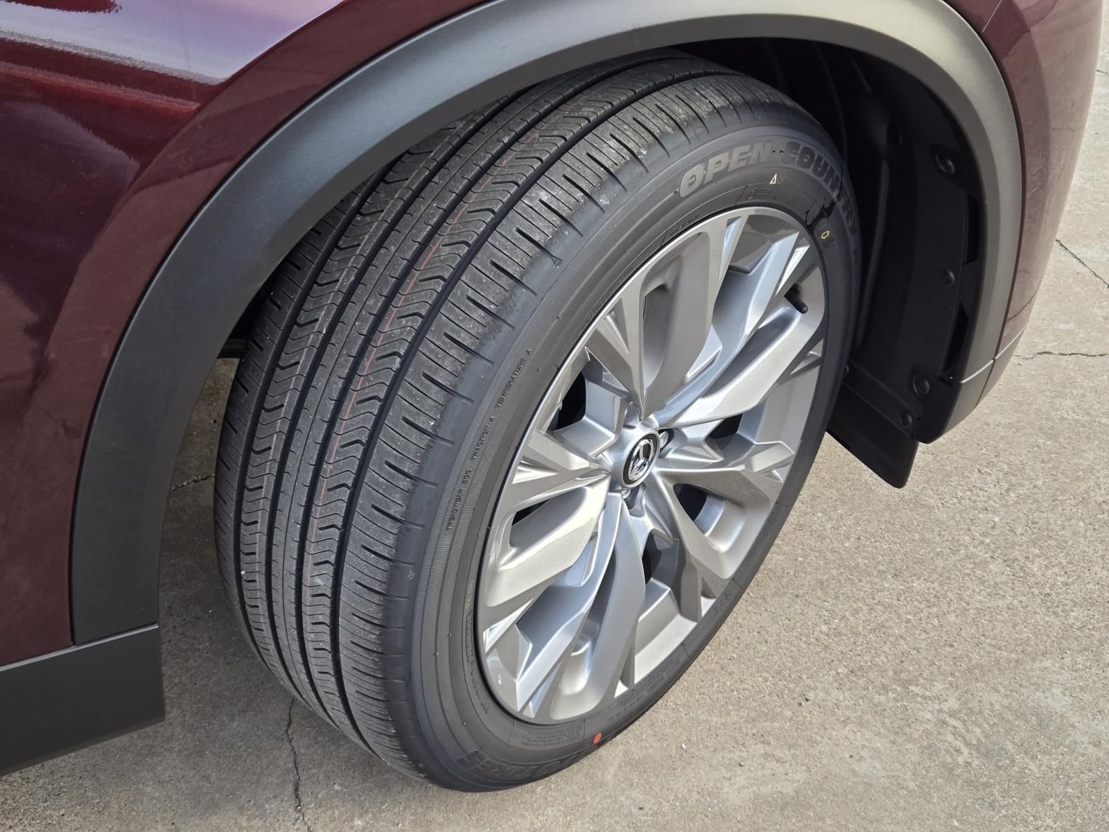 View vehicle photo 6