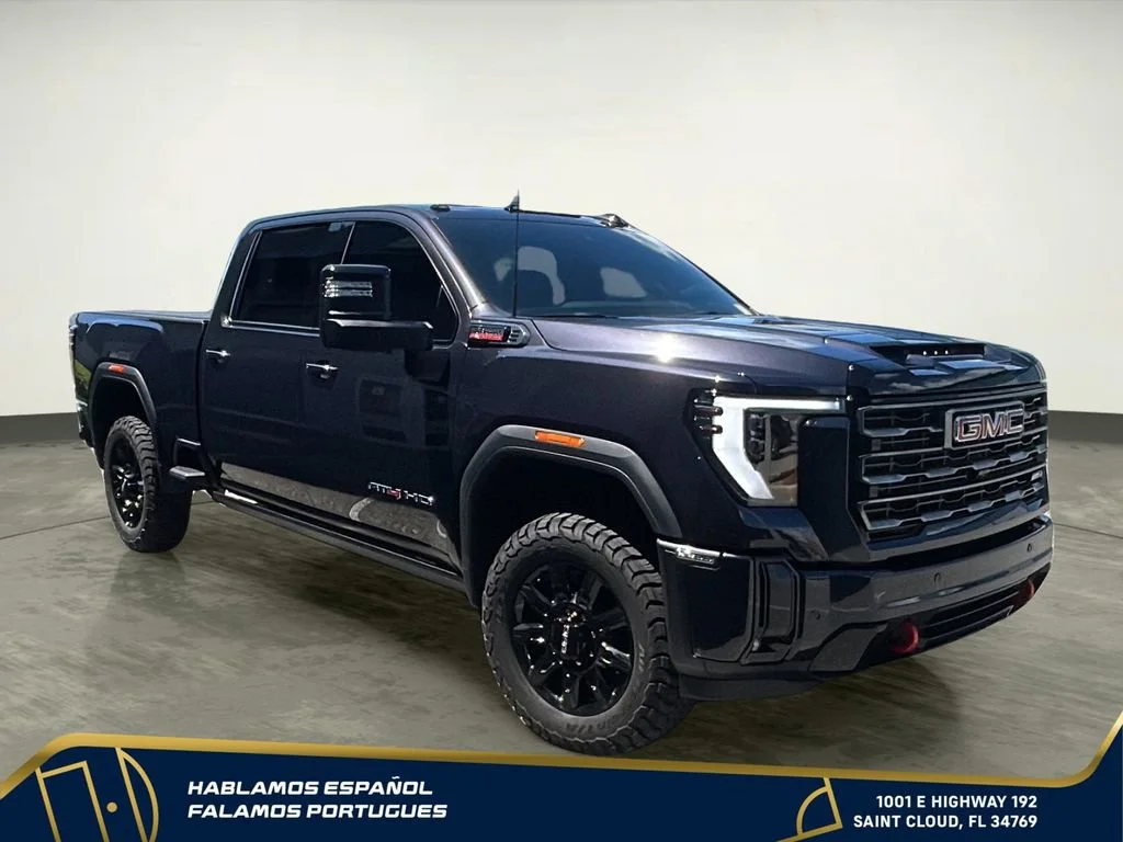 Used 2025 Titanium Rush Metallic GMC AT4 image 8