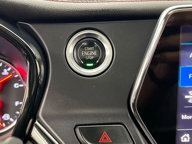 Used 2019 White Chevrolet RS image 36