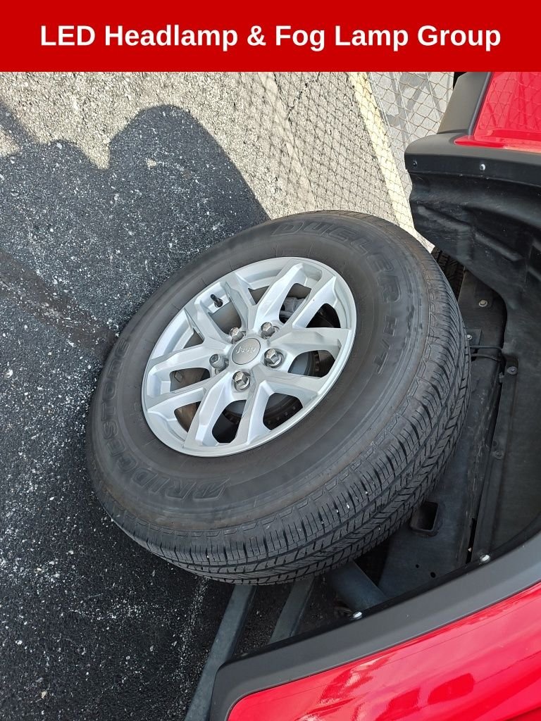 Used 2023 Red Jeep Sport S image 8