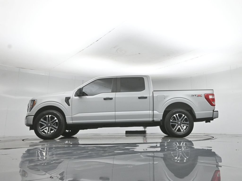 Certified Used 2023 White Ford XL image 8
